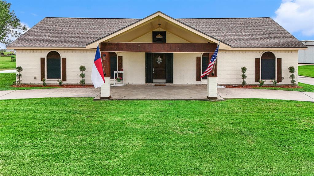 4206 Lawrence Road, Beach City, Texas image 1