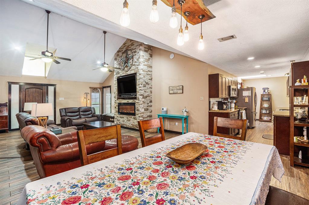 4206 Lawrence Road, Beach City, Texas image 14