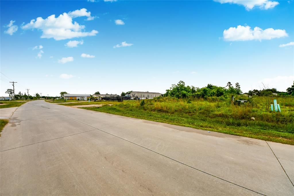 492 Road 5251, Cleveland, Texas image 25