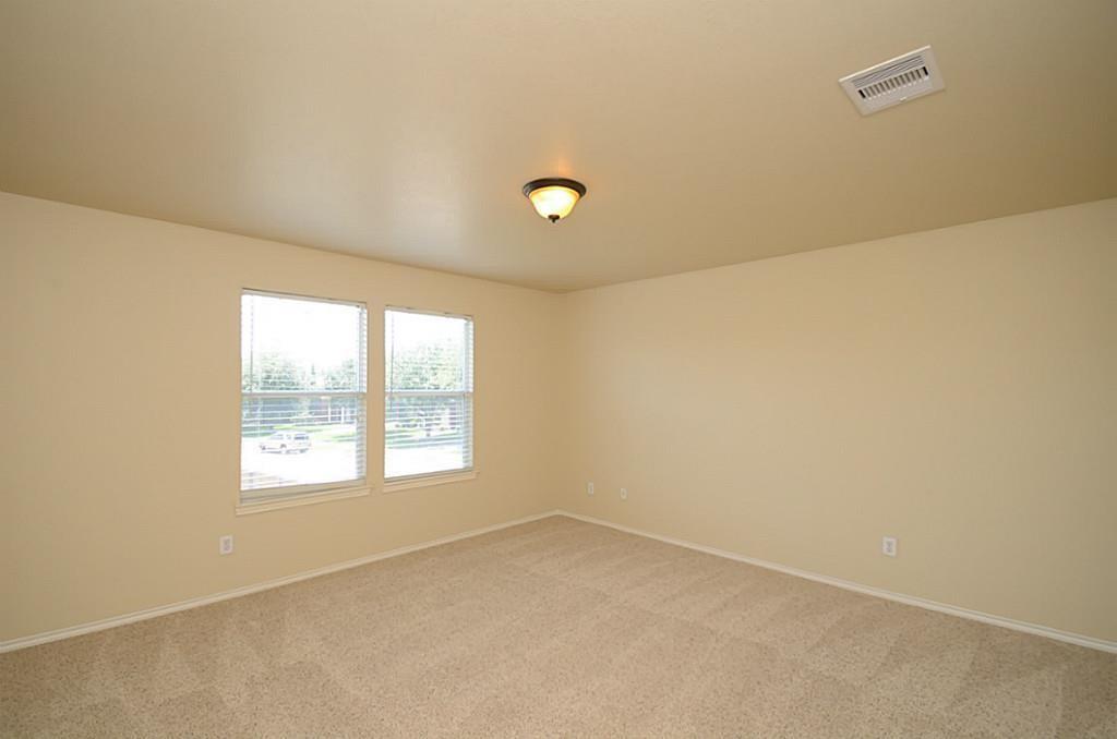 5002 Hearth Hollow Lane, Sugar Land, Texas image 19