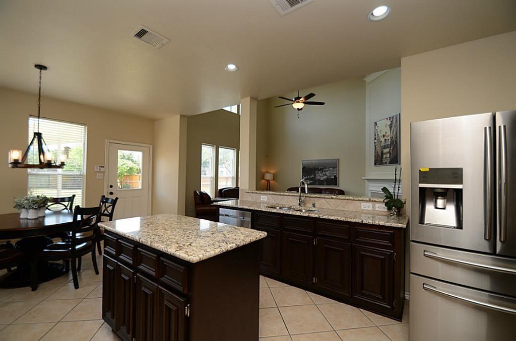 5002 Hearth Hollow Lane, Sugar Land, Texas image 13