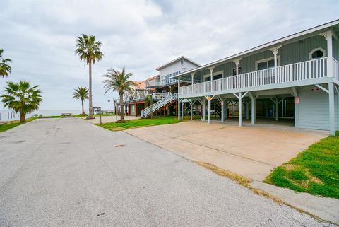 A home in Kemah