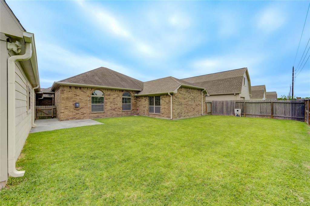 6751 Arlington Drive, Manvel, Texas image 33