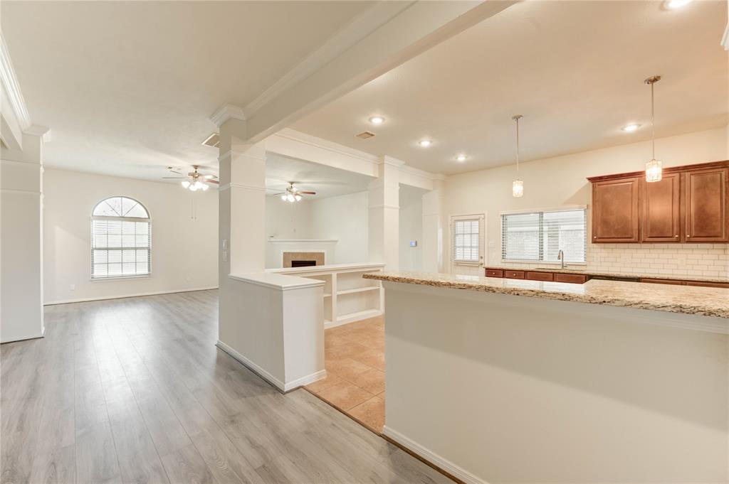 6751 Arlington Drive, Manvel, Texas image 7