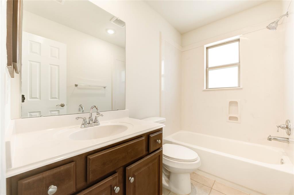 6751 Arlington Drive, Manvel, Texas image 27