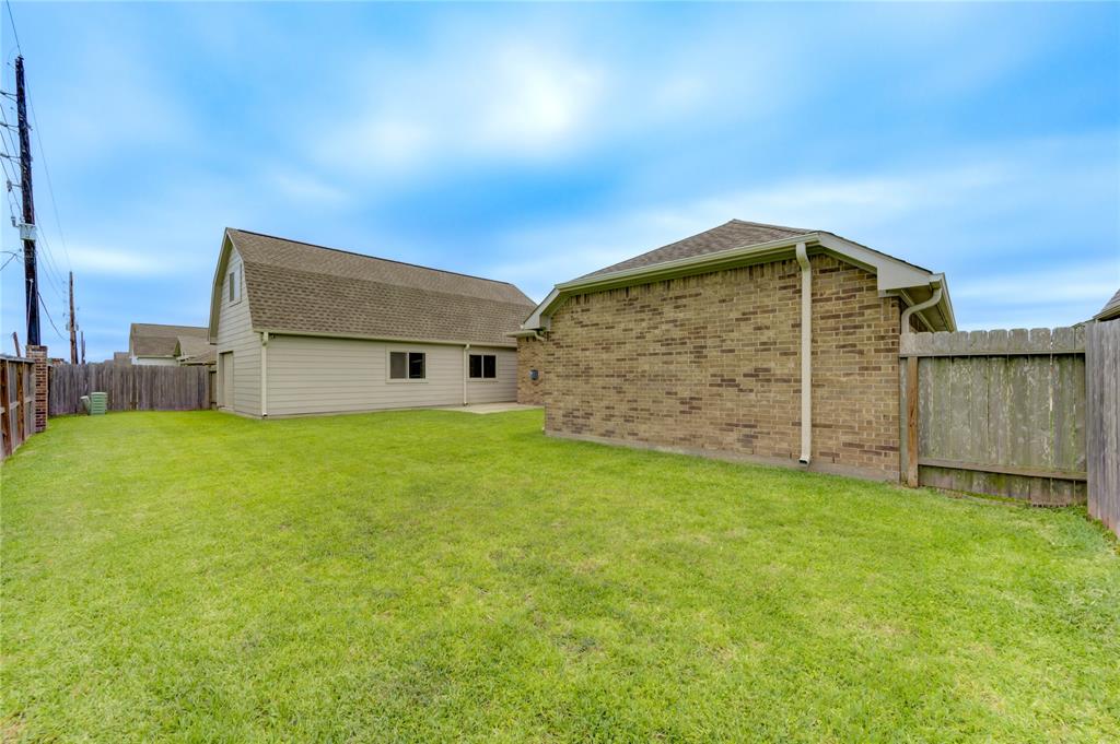 6751 Arlington Drive, Manvel, Texas image 32