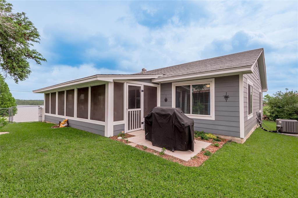 396 S Oak Lee Drive, Onalaska, Texas image 35