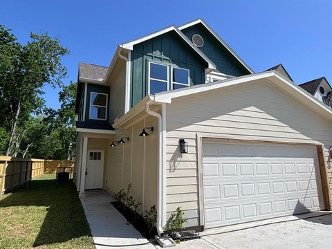 MLS: 26359385