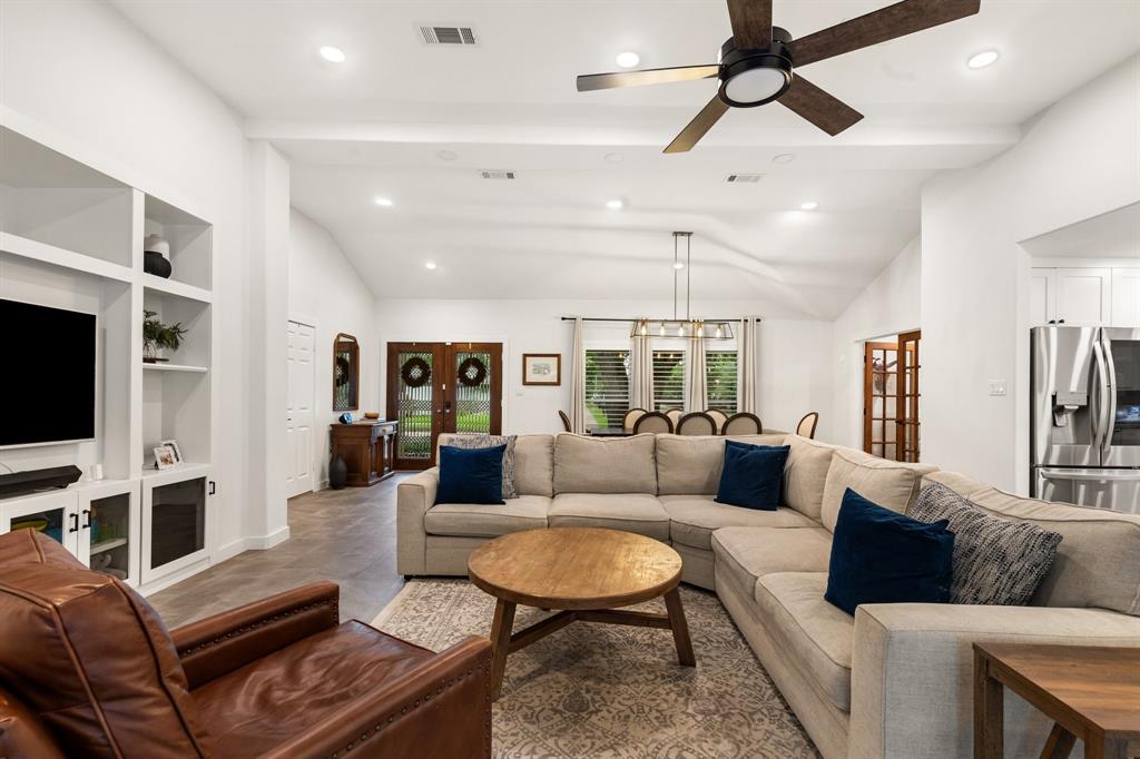 10707 Atwell Drive, Houston, Texas image 17