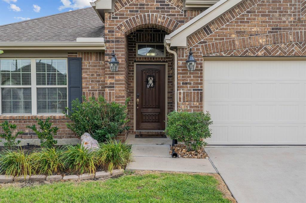 22522 Miramar Bend Drive