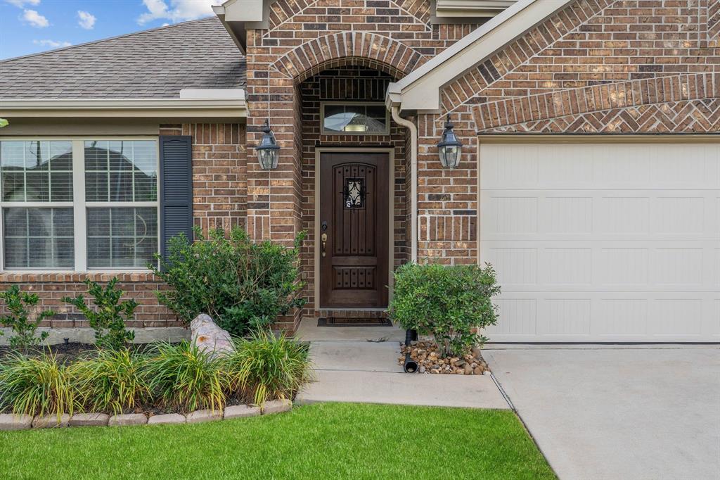 22522 Miramar Bend Drive