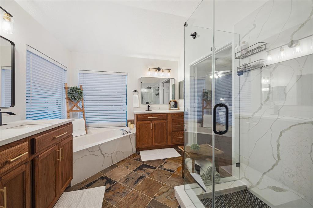 1241 Coleman Boylan Drive, League City, Texas image 18