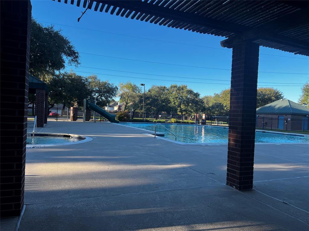 1241 Coleman Boylan Drive, League City, Texas image 37