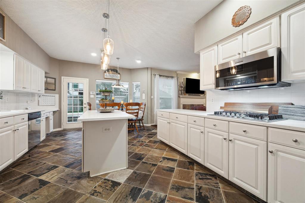 1241 Coleman Boylan Drive, League City, Texas image 13