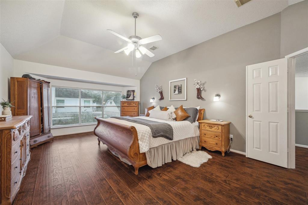 1241 Coleman Boylan Drive, League City, Texas image 15