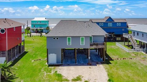 A home in Port Bolivar