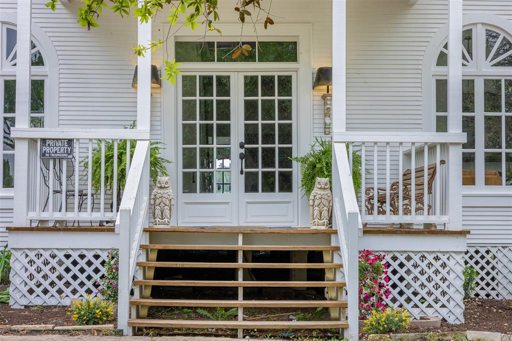 228 S Rusk Street, Fayetteville, Texas image 3