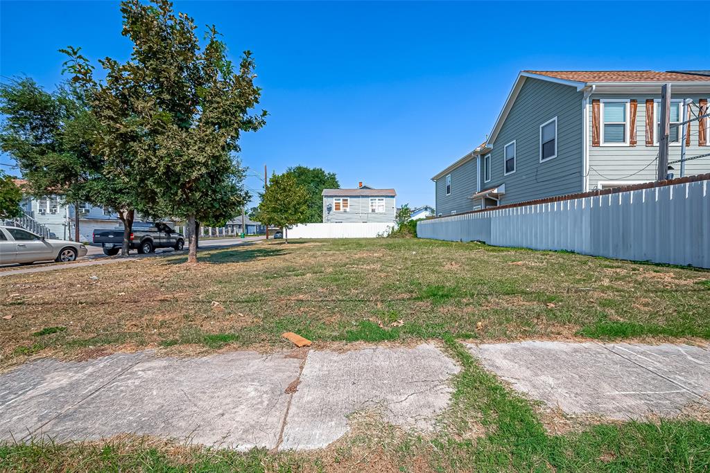908 N Cesar Chavez Boulevard, Houston, Texas image 3