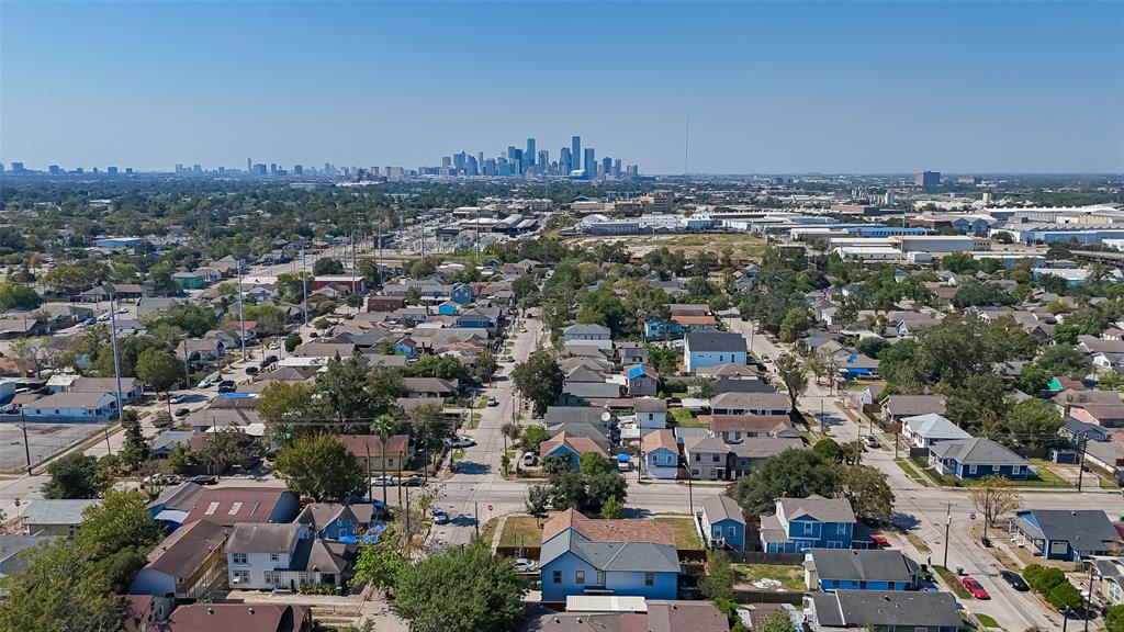 908 N Cesar Chavez Boulevard, Houston, Texas image 13