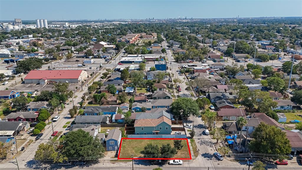 908 N Cesar Chavez Boulevard, Houston, Texas image 2