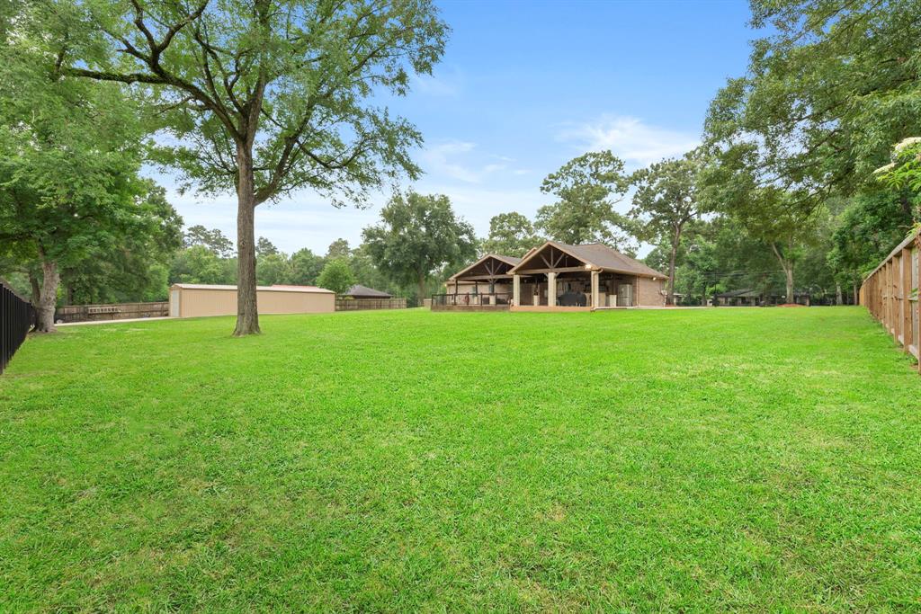 8518 Kerr Drive, Tomball, Texas image 24