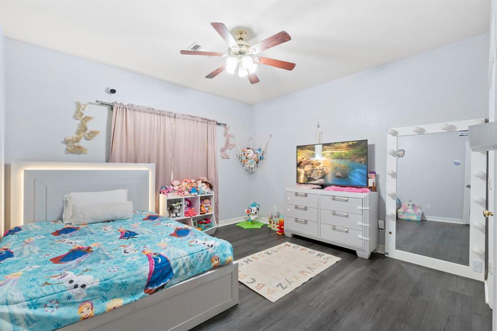 8518 Kerr Drive, Tomball, Texas image 21