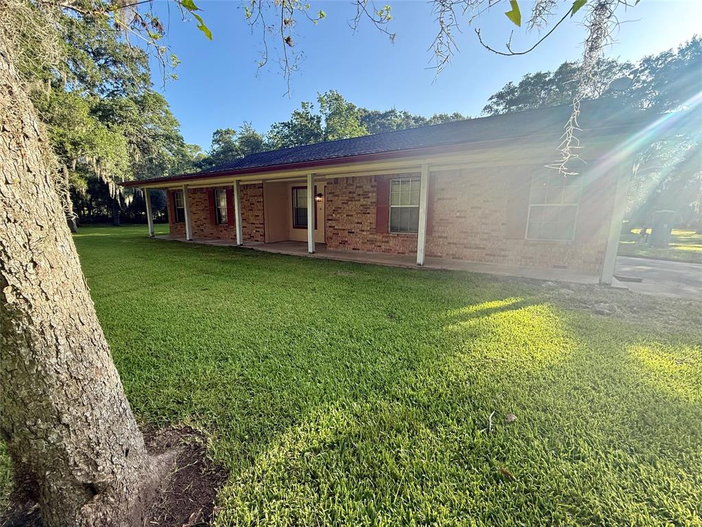 6837 County Road 684