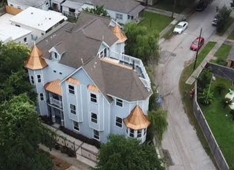 3012 Houston Avenue Houston TX 77009