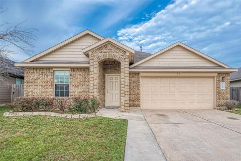 Single Family Residence in Spring TX 2038 Treasure Mountain Drive 6.jpg