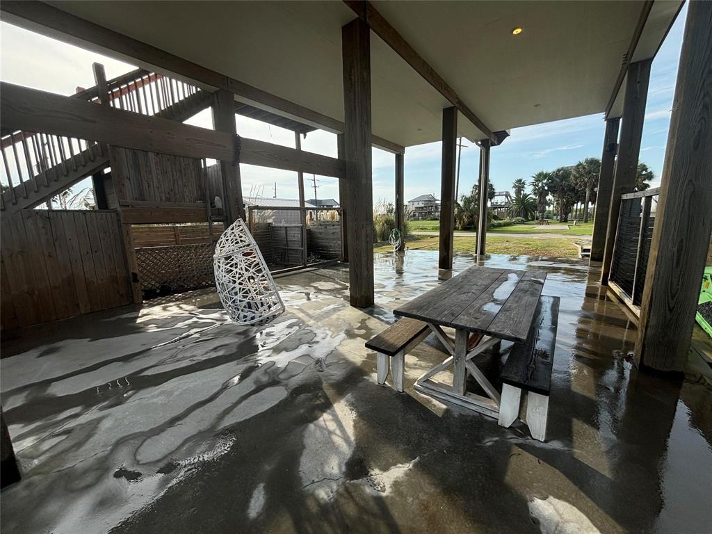 1830 Croaker Lane, Crystal Beach, Texas image 18