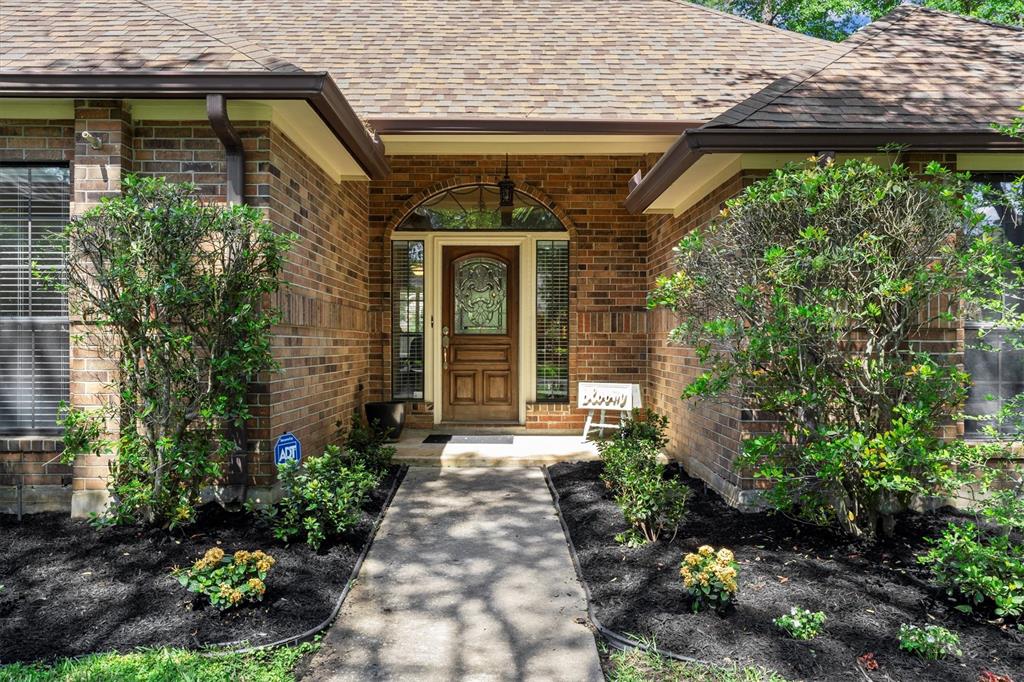 44 Westchester Drive, Conroe, Texas image 3