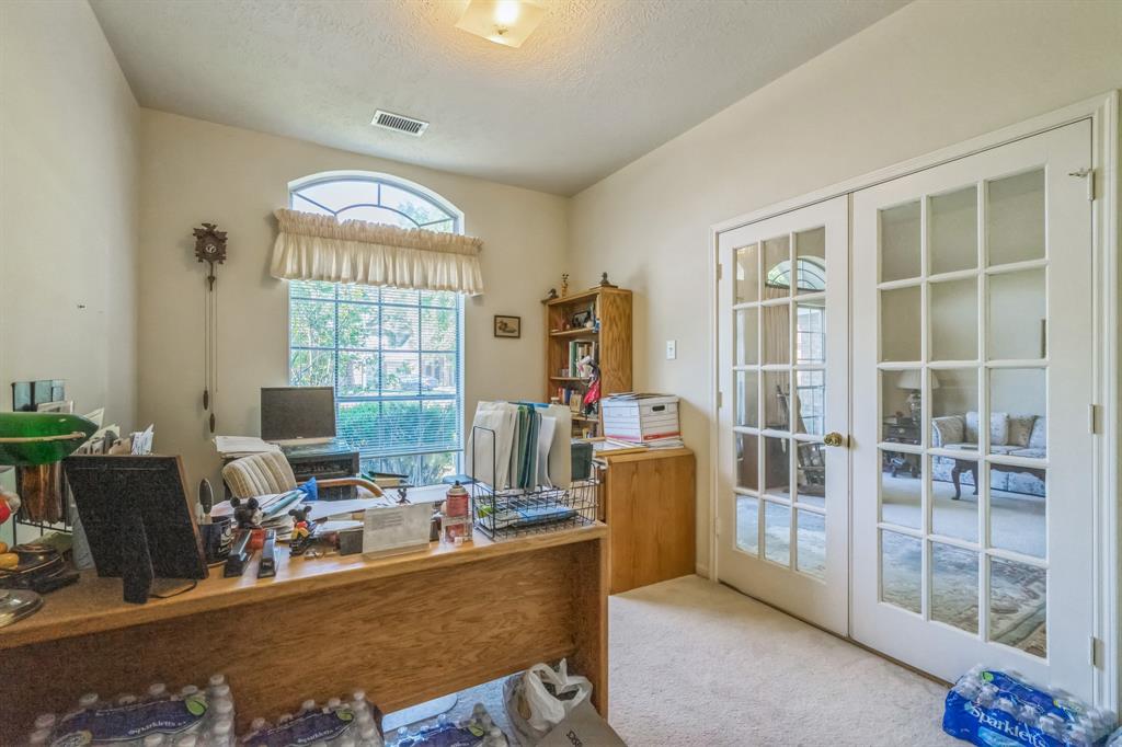 2127 Mercoal Drive, Spring, Texas image 9