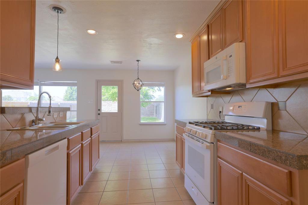 8826 Eastheimer Street St, Houston, Texas image 16
