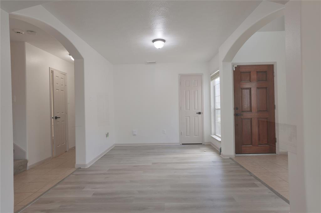 8826 Eastheimer Street St, Houston, Texas image 9