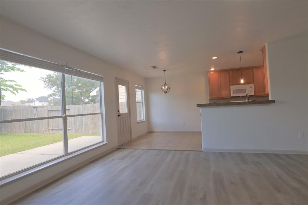 8826 Eastheimer Street St, Houston, Texas image 12