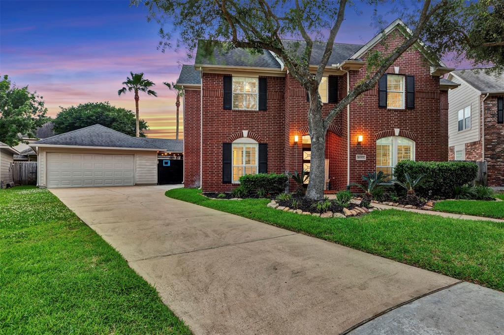 16015 Maycrest Court, Tomball, Texas image 2