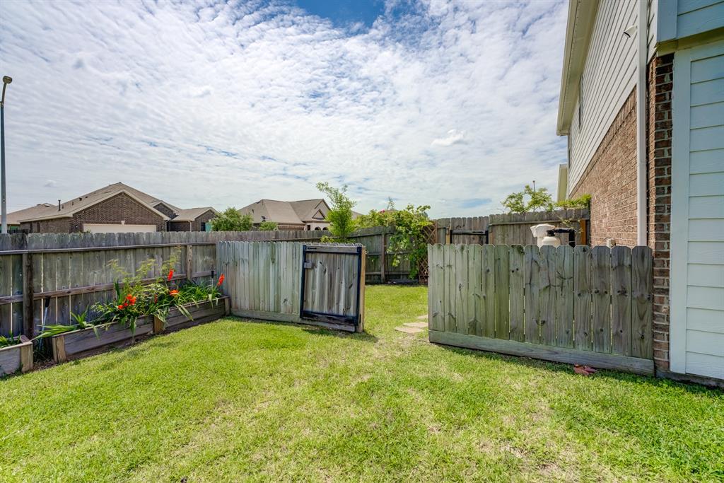 3903 Honey Hill Lane, Pearland, Texas image 45