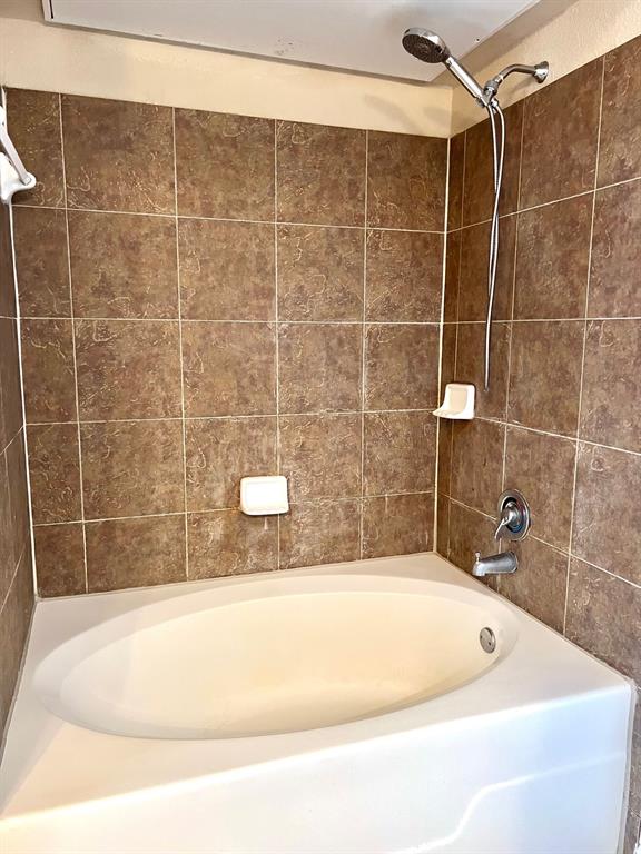 1711 Old Spanish Trail #423, Houston, Texas image 8