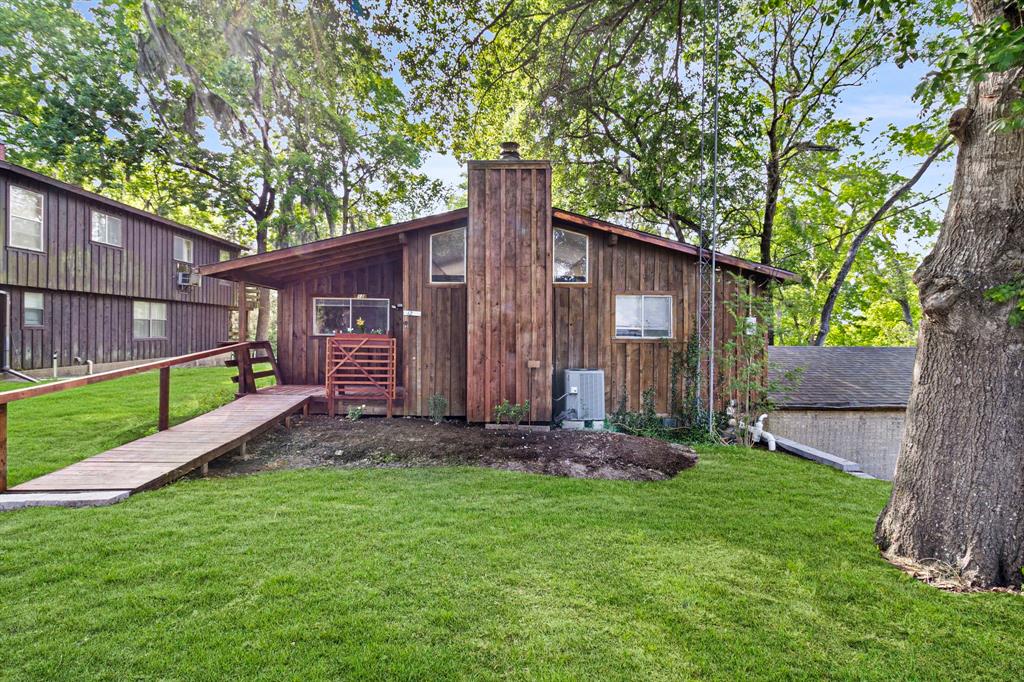 12 Walker Trail, Huntsville, Texas image 6