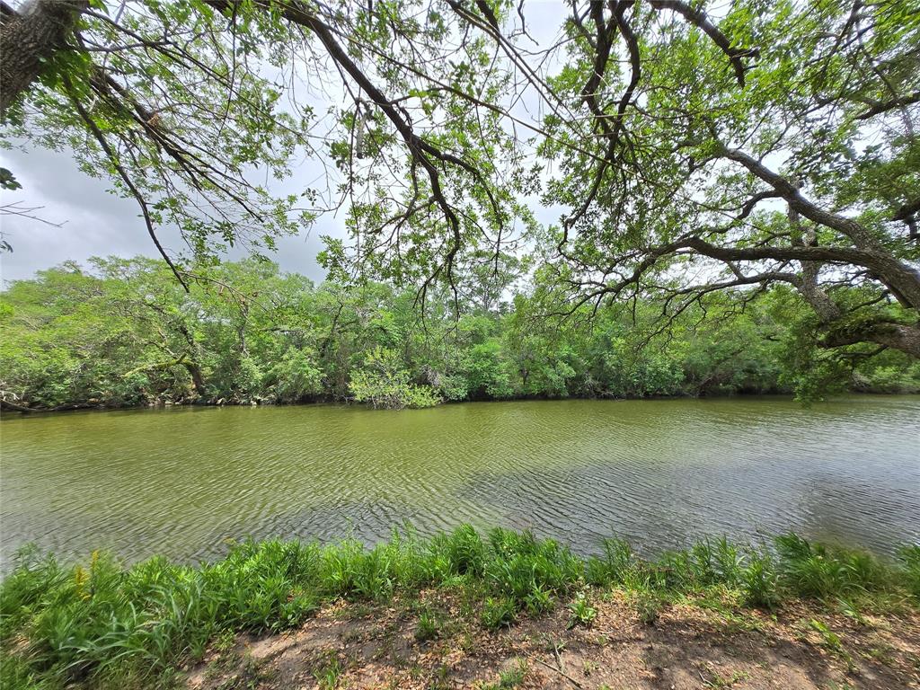 43-45 Catamaran Circle, Blessing, Texas image 4