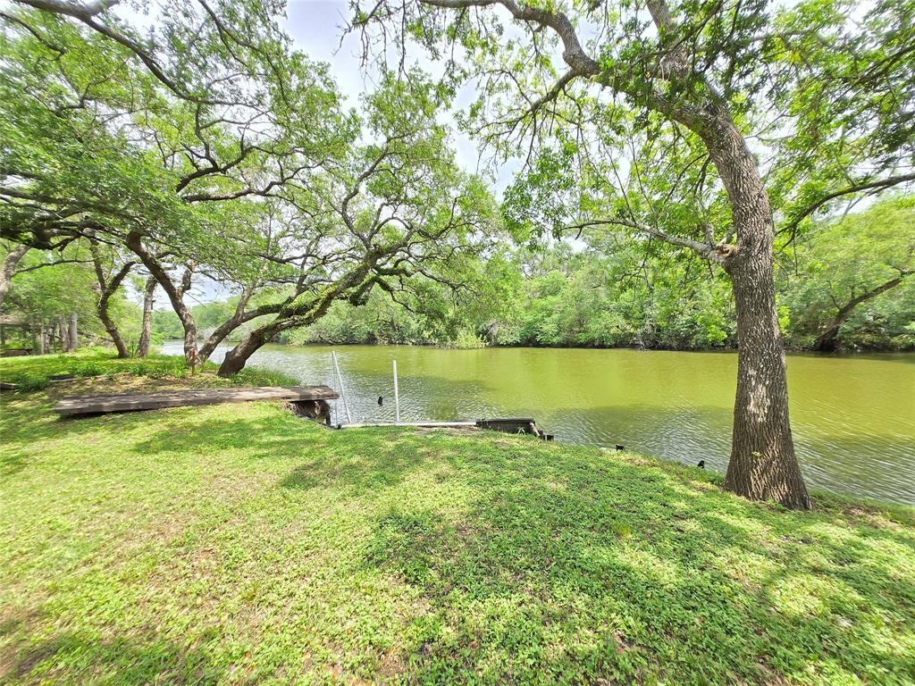 43-45 Catamaran Circle, Blessing, Texas image 1
