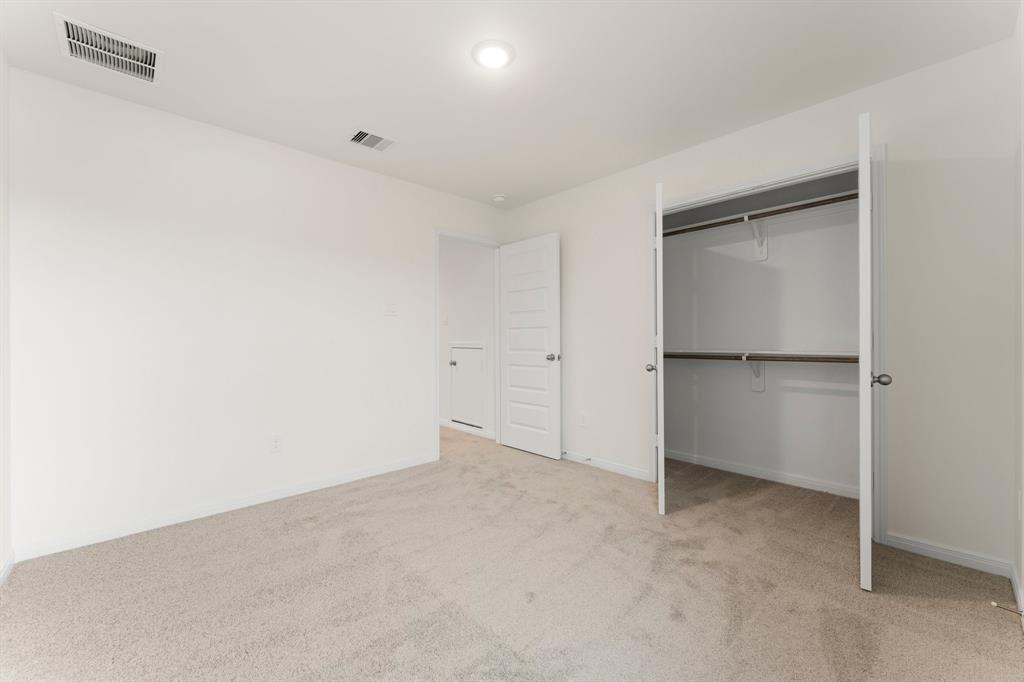 11824 Whirlaway Drive, Willis, Texas image 33