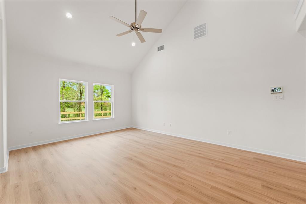 11824 Whirlaway Drive, Willis, Texas image 14