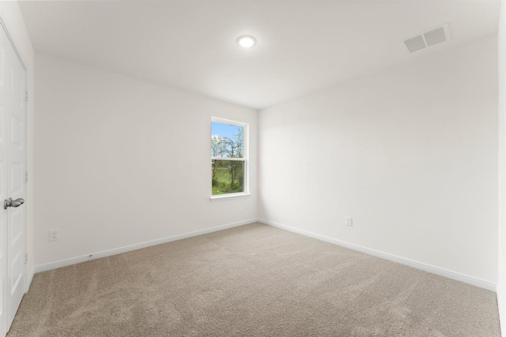11824 Whirlaway Drive, Willis, Texas image 32
