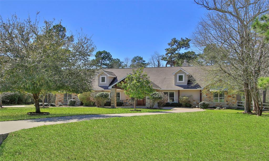 8974 Wind Jammer Lane, Montgomery, Texas image 2