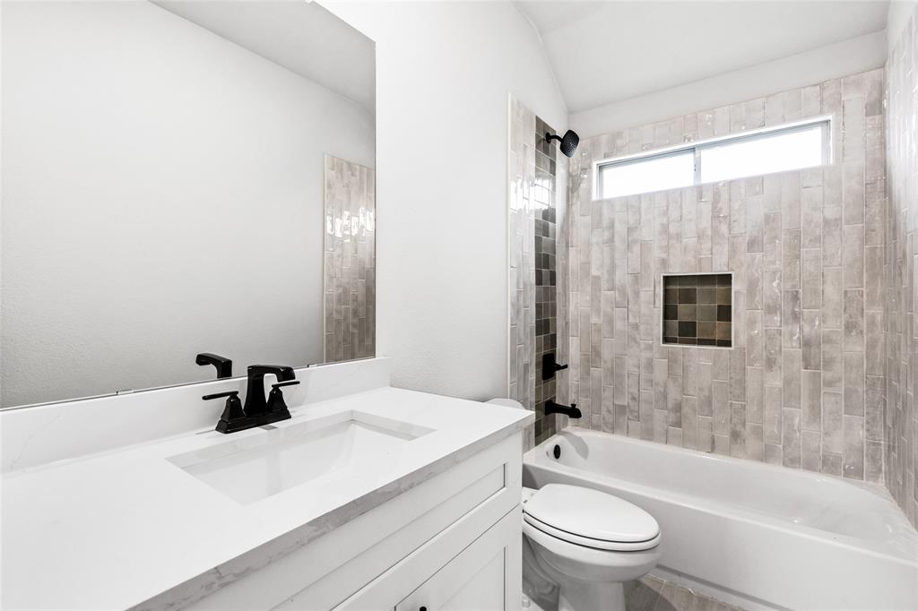 6427 Downey Lane Blvd, Rosharon, Texas image 20