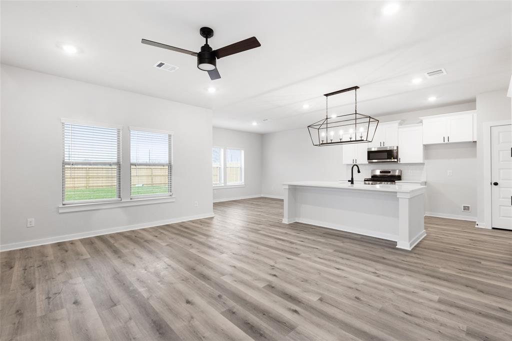 6427 Downey Lane Blvd, Rosharon, Texas image 7