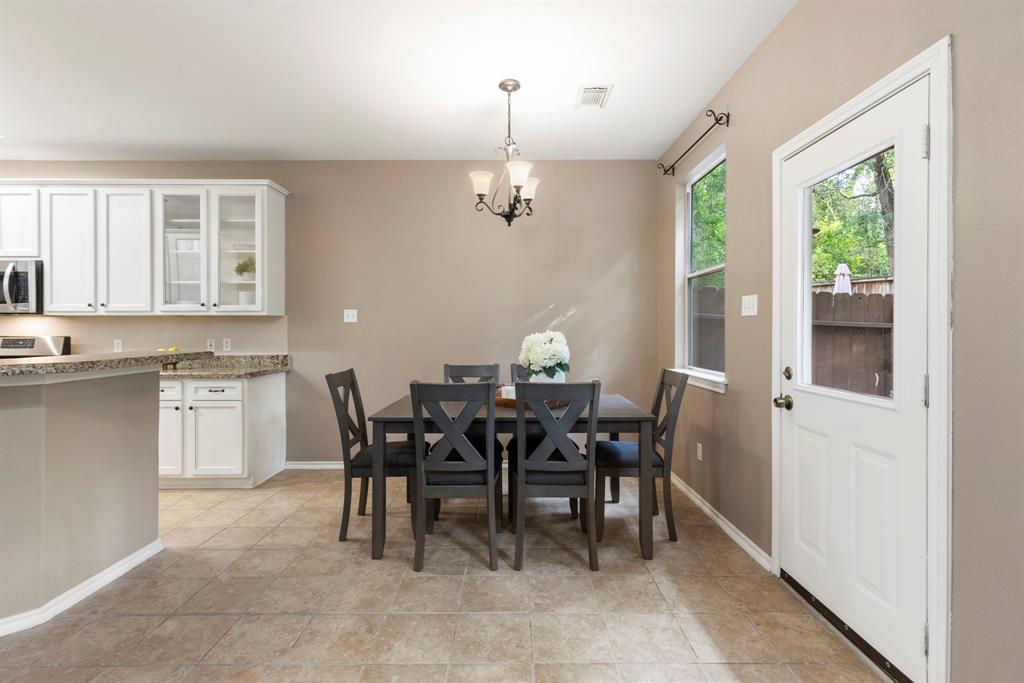 173 Musewood Court, The Woodlands, Texas image 12