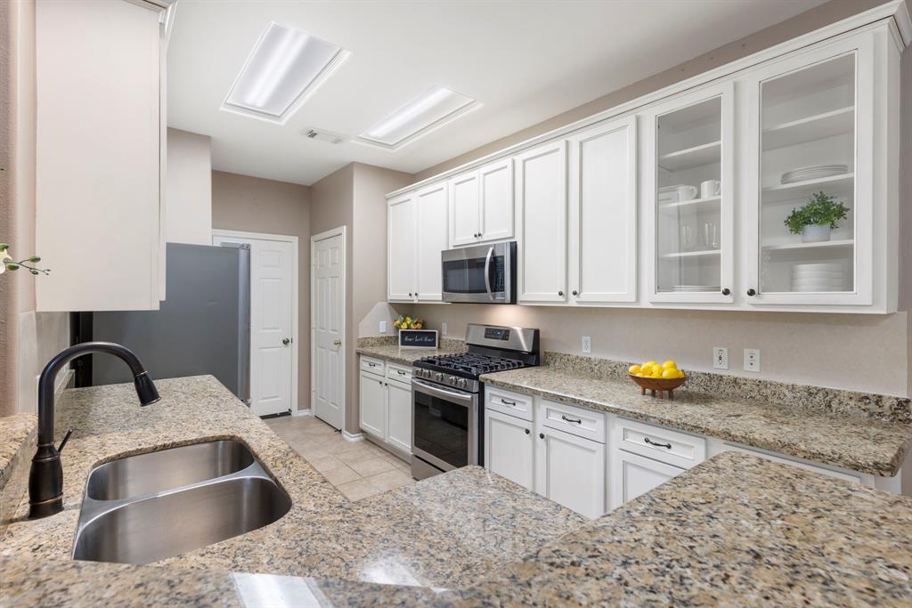 173 Musewood Court, The Woodlands, Texas image 14