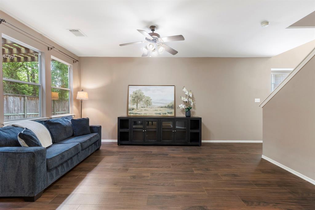 173 Musewood Court, The Woodlands, Texas image 11